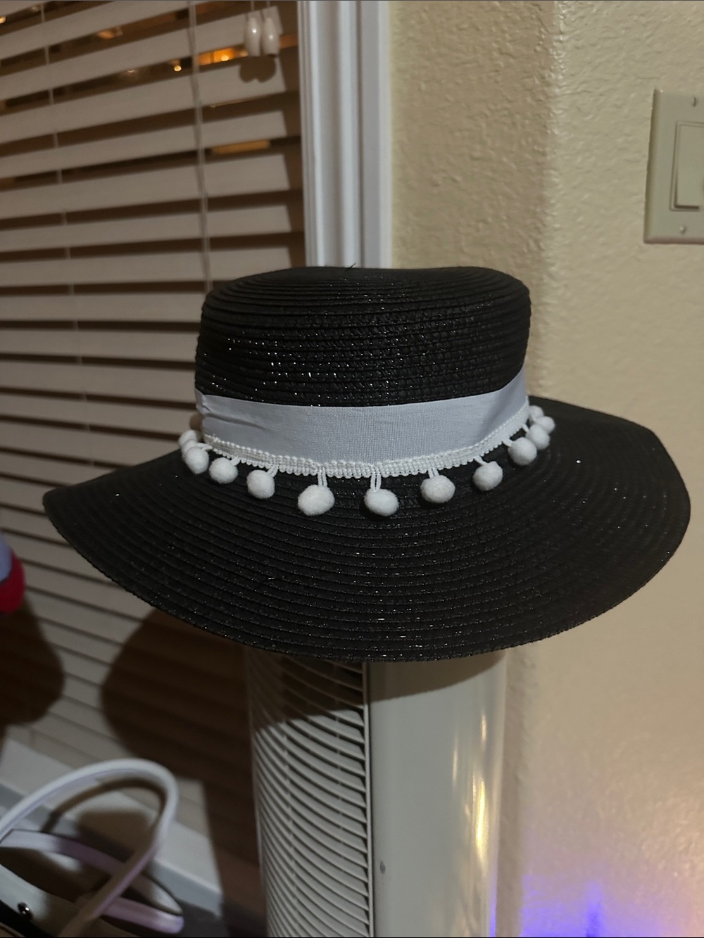 Black Women's Wide-Brim Straw Hat with White Pom Trim